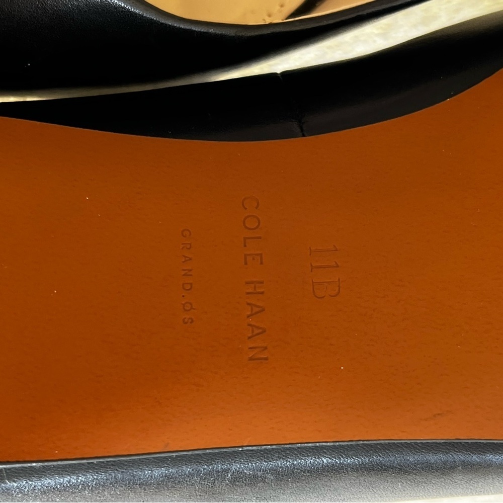 Cole Haan Black Leather Pointed Toe Pumps Size 11B Classic Career Heel - Picture 4 of 4